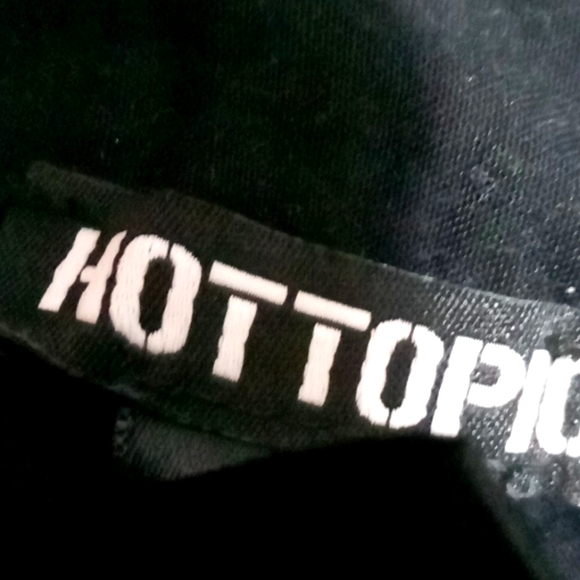 Free With Bundle Hot topic pentagon top - Picture 4 of 6